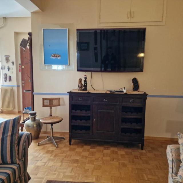 Classic Apartment In Каламата Екстер'єр фото