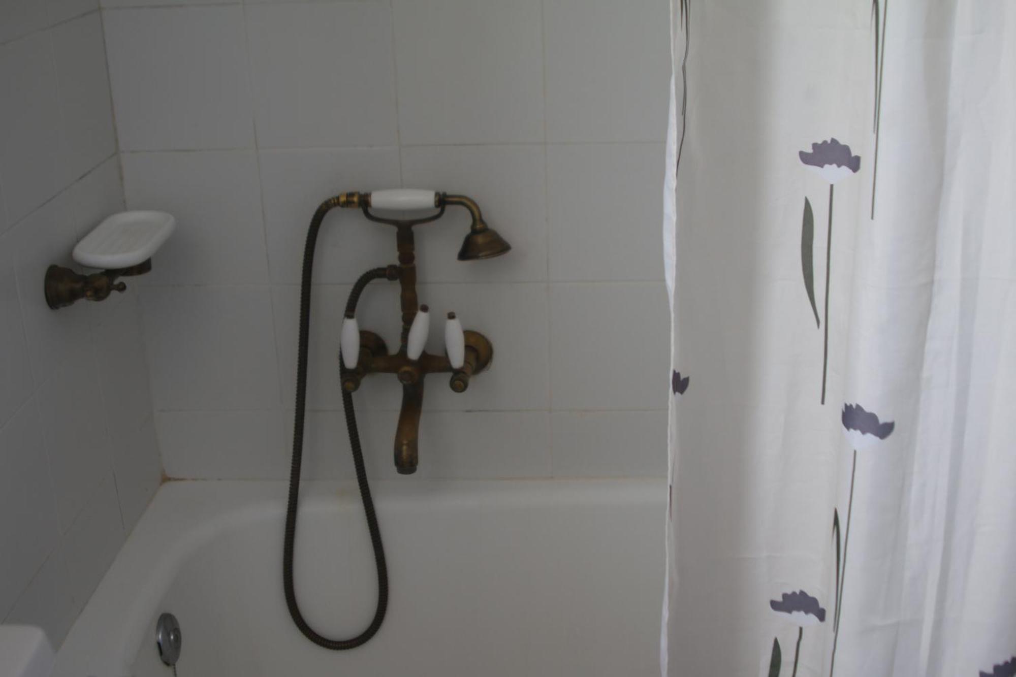 Classic Apartment In Каламата Екстер'єр фото